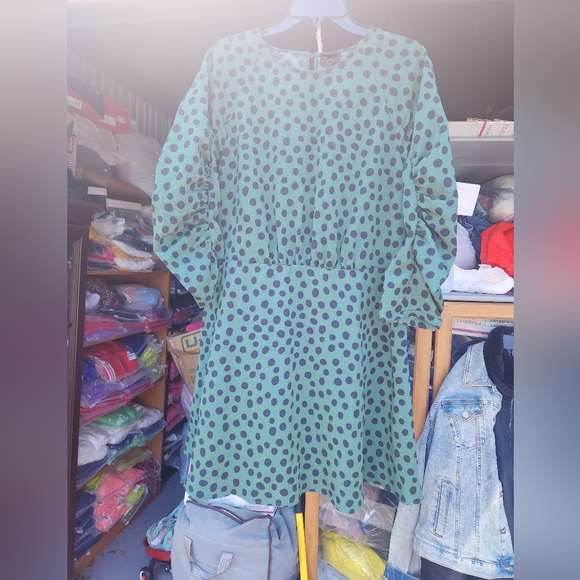 Who What Wear Green/blk polka dots dress - Picture 3 of 7